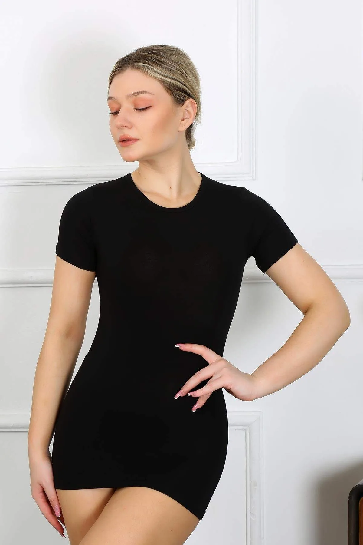 Bayan Kısa Kol Body 232