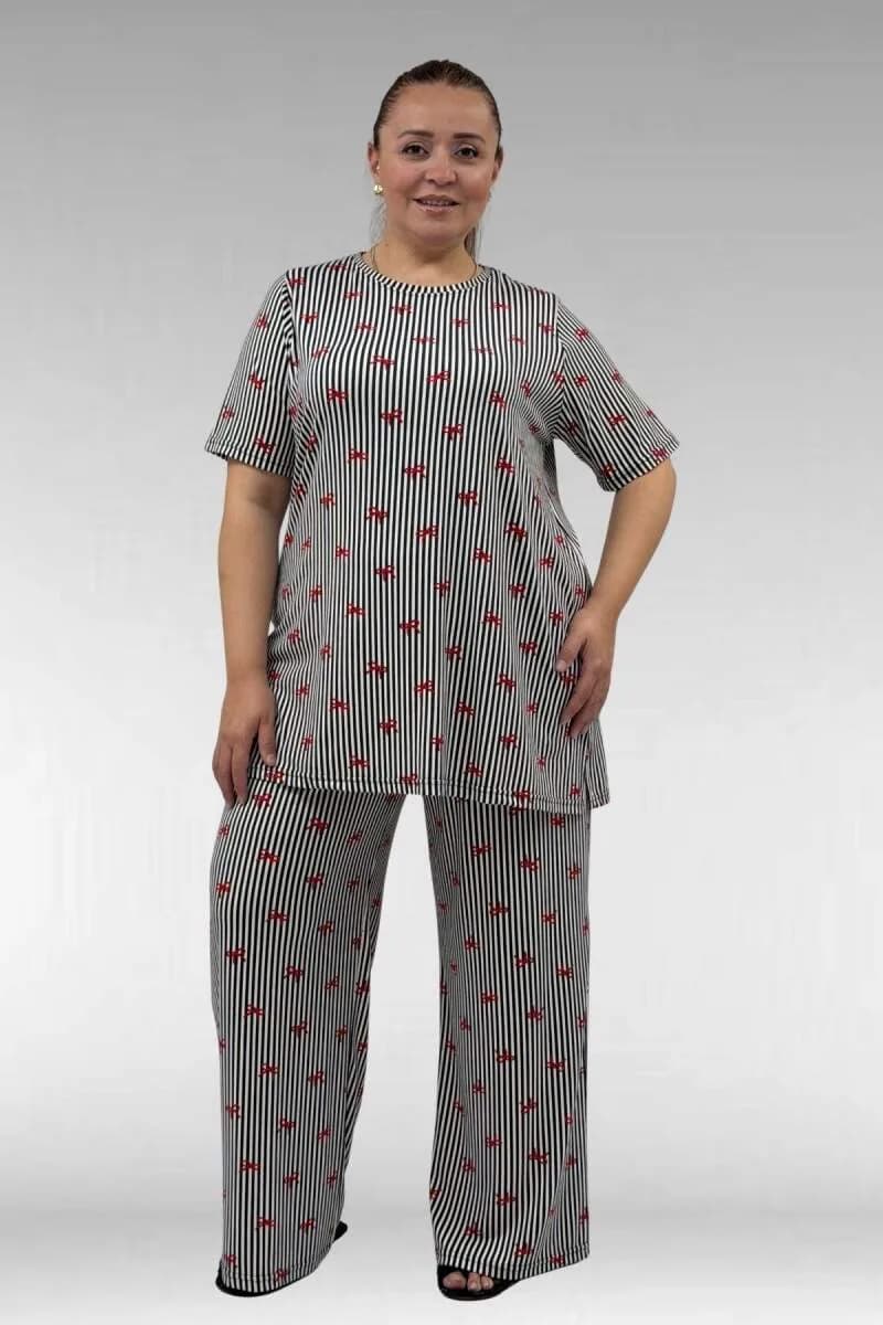 67801 Büyük Beden Kısakol Desenli Pijama Takımı - Kırmızı Kurdele Desenli