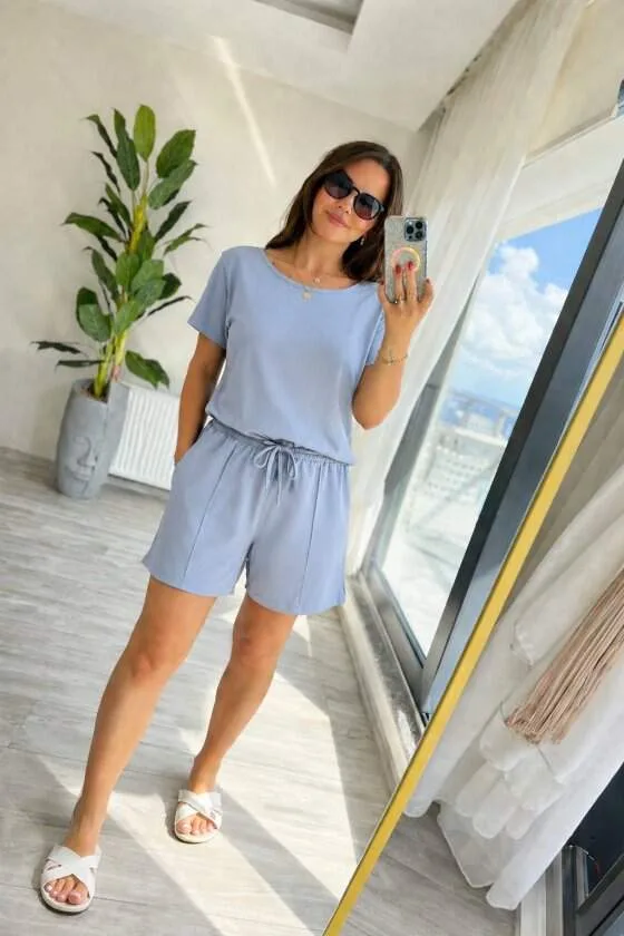Kadın Kısa Kollu Yakası Açık Modal Bluz Ve Bağcıklı Kısa şort Ikili Takım