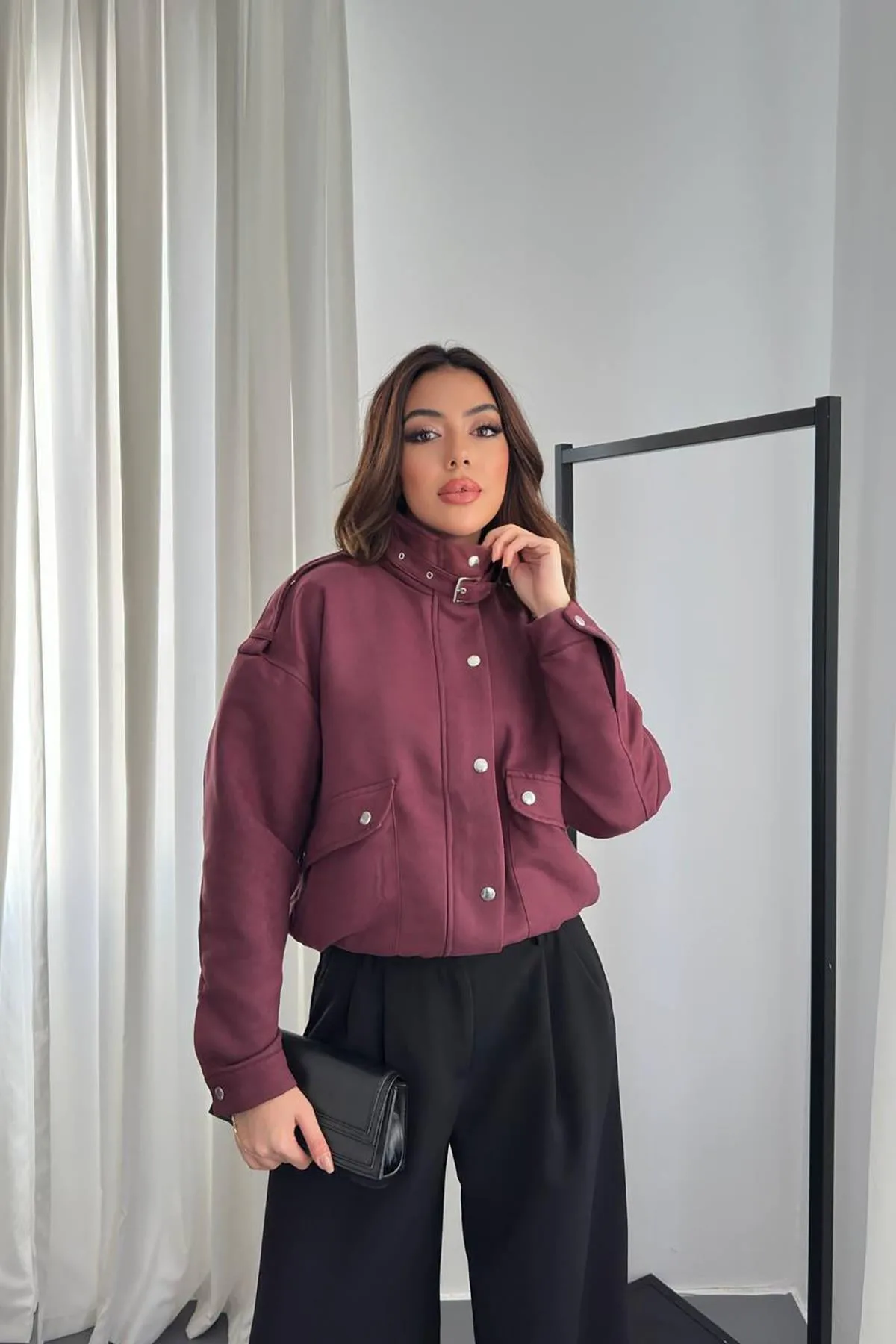 Bordo Dik Yakalı Kısa Ceket - Bordo
