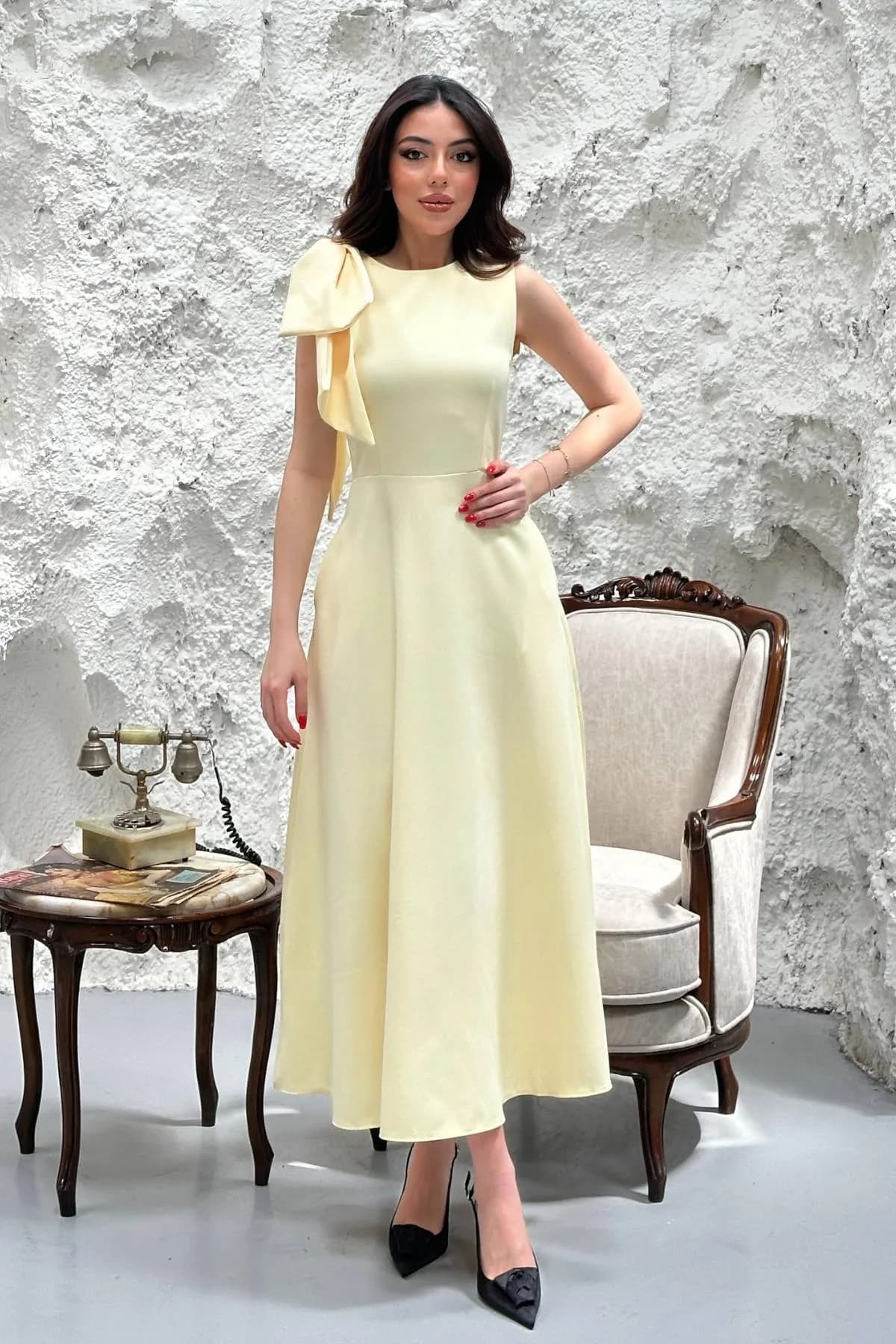 Sarı Omuz Fiyonklu Elbise - Sarı