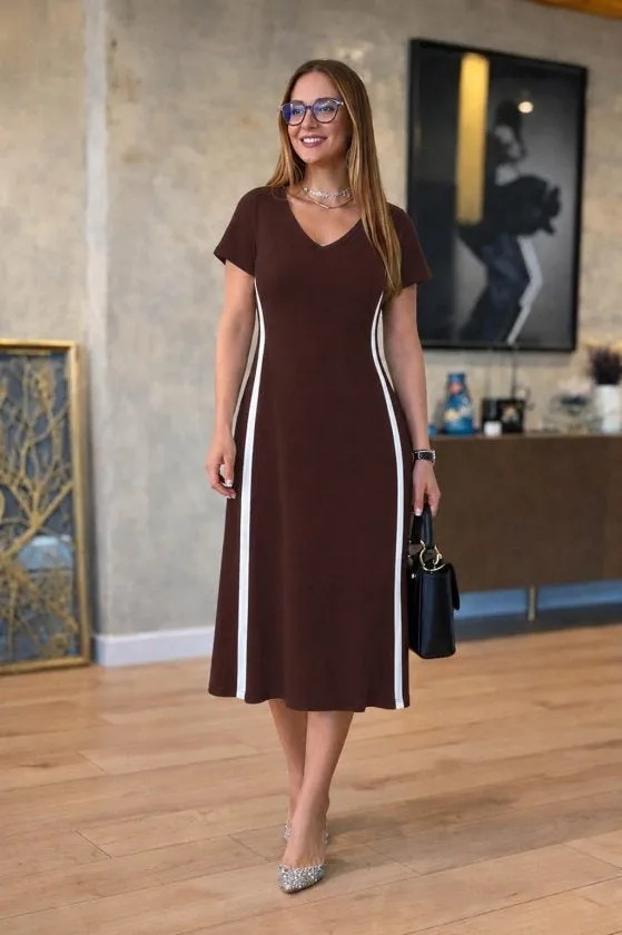 Kadın Kısa Kollu V Yakalı Yanları şerit Detaylı Viskon Iki Iplik Midi Elbise, 36664 - Kahve